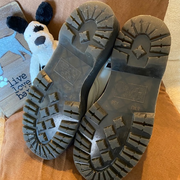 SOLD SOLD SOLD Dr Martens JADON Leather Boots 🤍🖤 - Picture 8 of 9